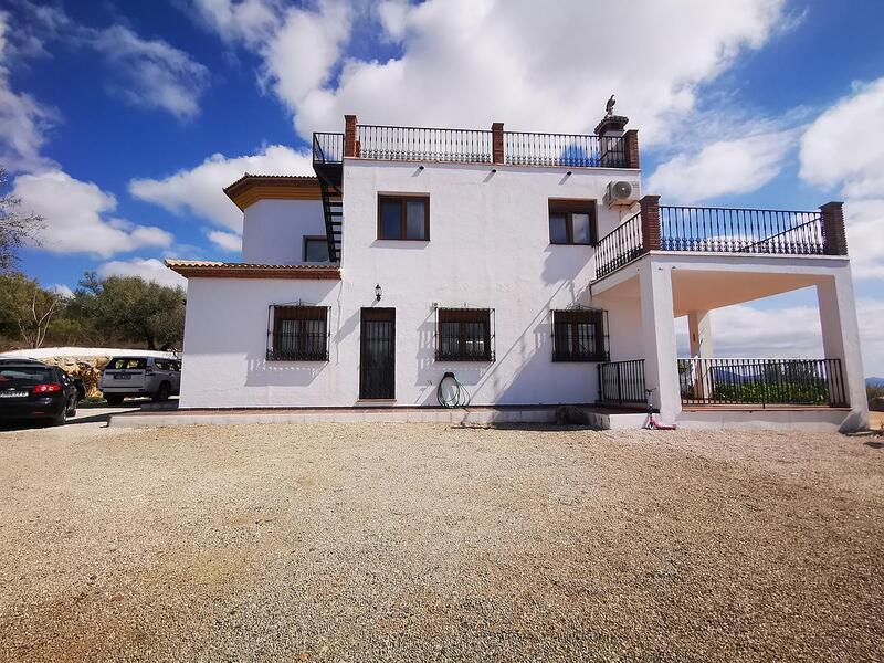 4 Cuarto Villa en venta