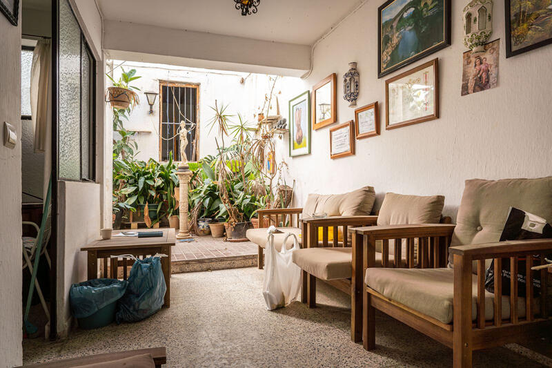 6 Schlafzimmer Stadthaus zu verkaufen