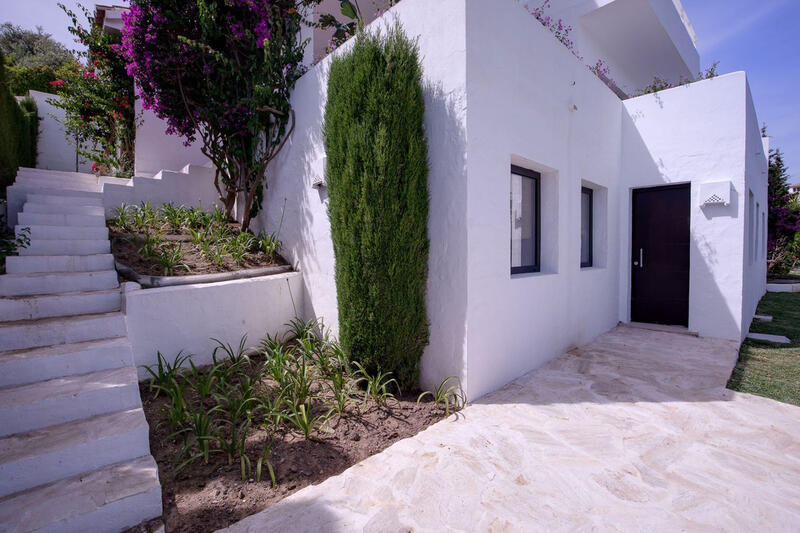 4 bedroom Villa for sale