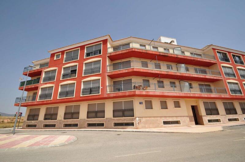 Apartment for sale in Pinoso, Alicante