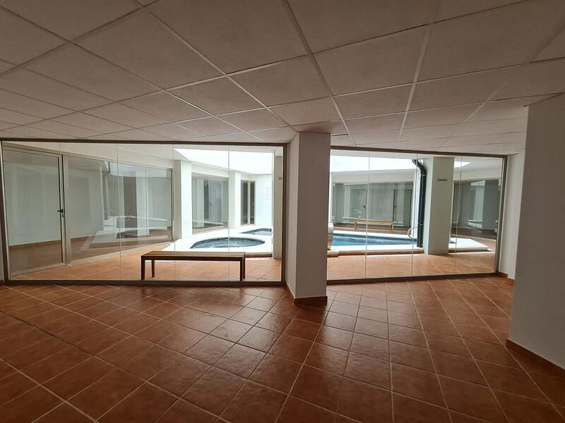 2 slaapkamer Appartement Te koop