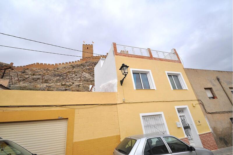 Stadthaus zu verkaufen in Sax, Alicante