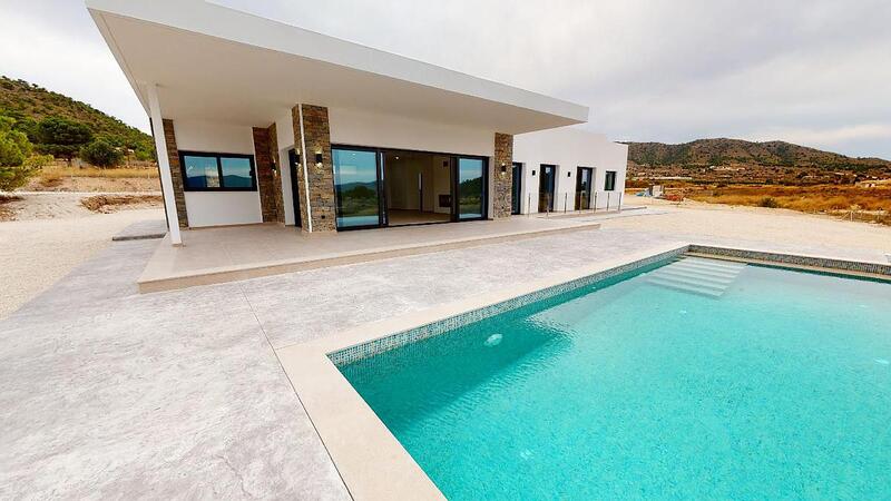 Villa for sale in La Romana, Alicante