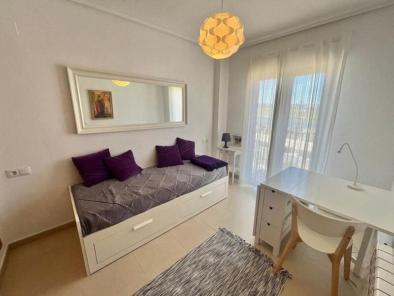 2 slaapkamer Appartement Te koop