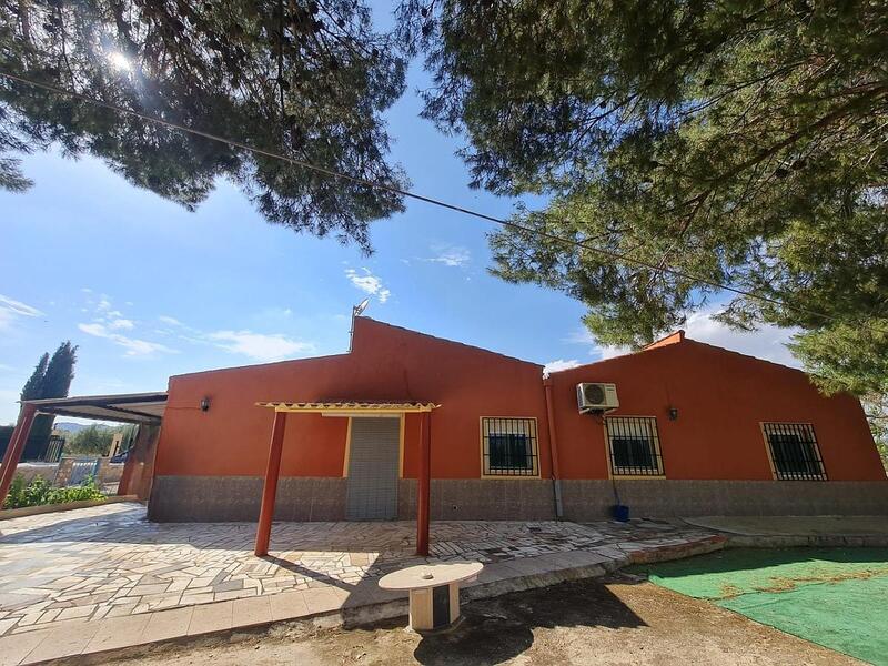 4 Cuarto Villa en venta