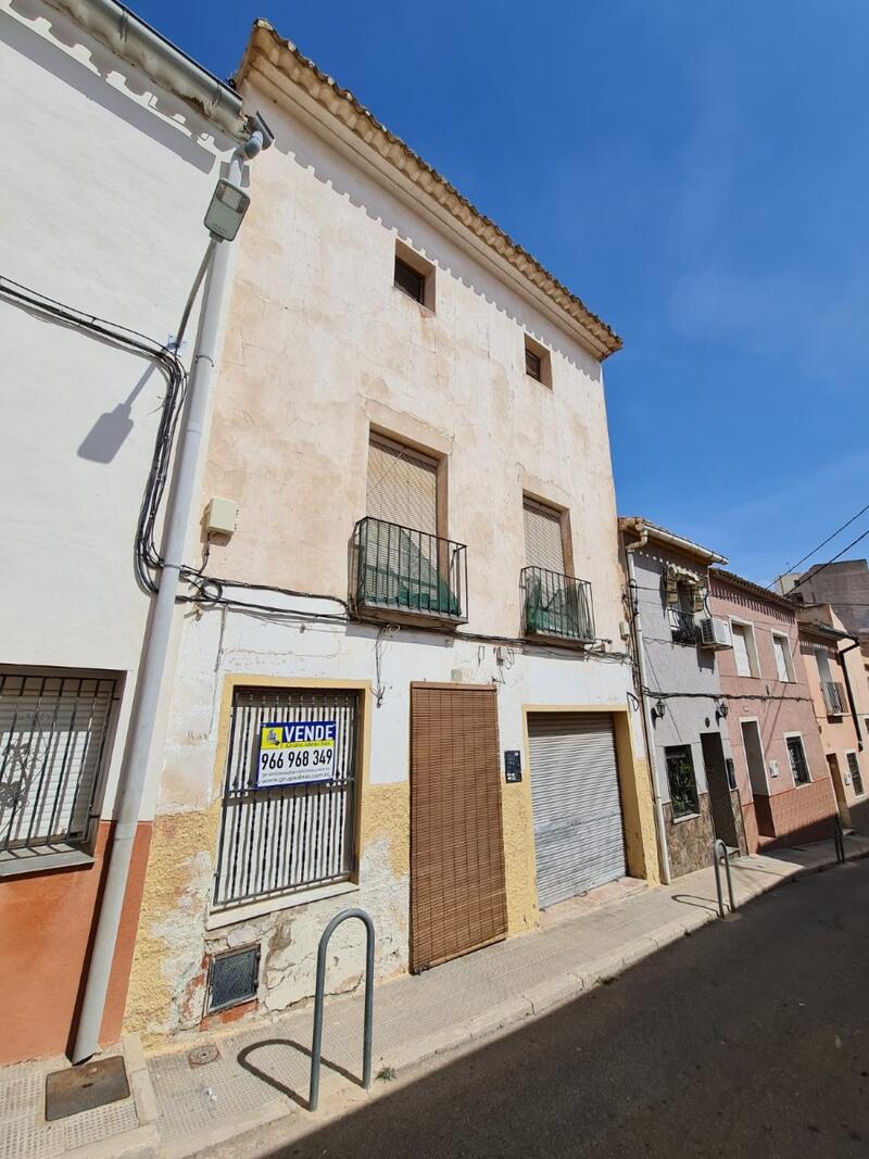 Townhouse for sale in Sax, Alicante