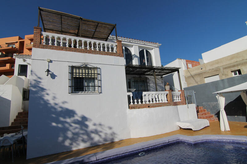 5 Cuarto Villa en venta