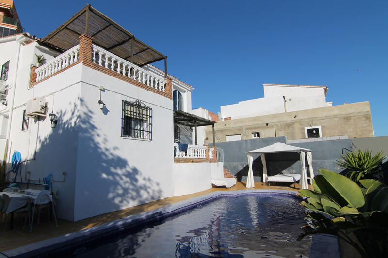 5 Cuarto Villa en venta