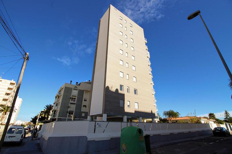 Apartamento en venta en Torrevieja, Alicante