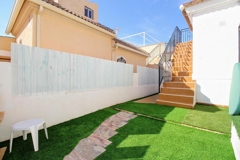 2 Cuarto Villa en venta