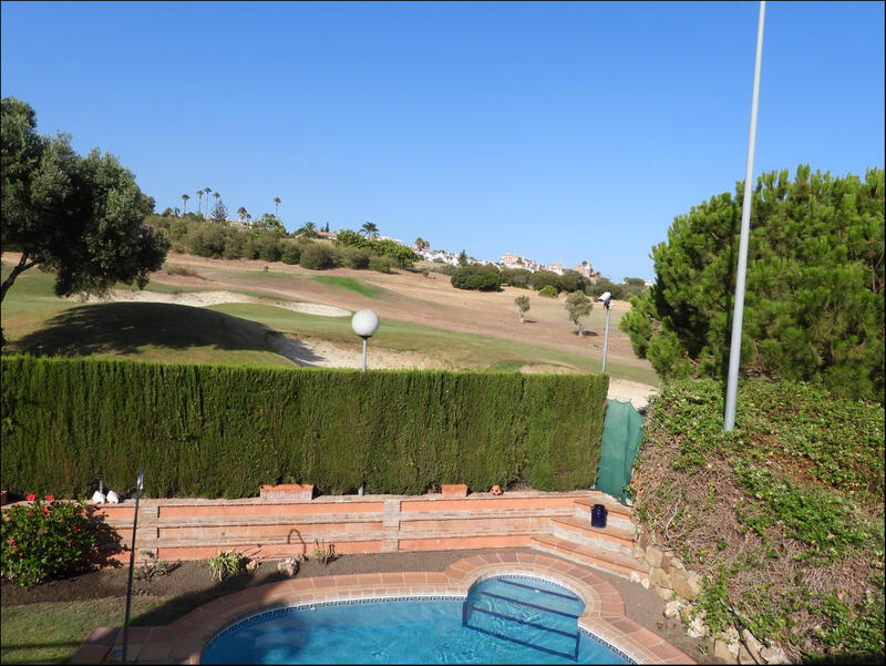 Maison de Ville à vendre dans La Duquesa, Málaga