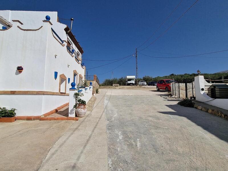 2 Cuarto Villa en venta