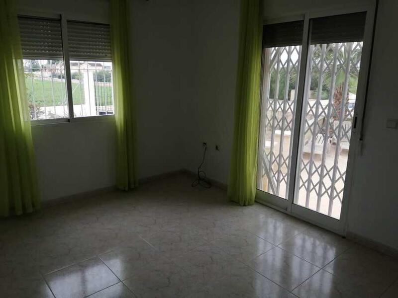 4 Cuarto Villa en venta