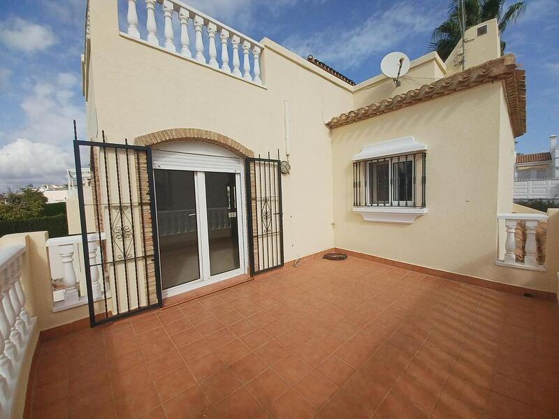 3 Cuarto Villa en venta