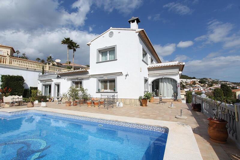 Villa en venta en Calpe, Alicante