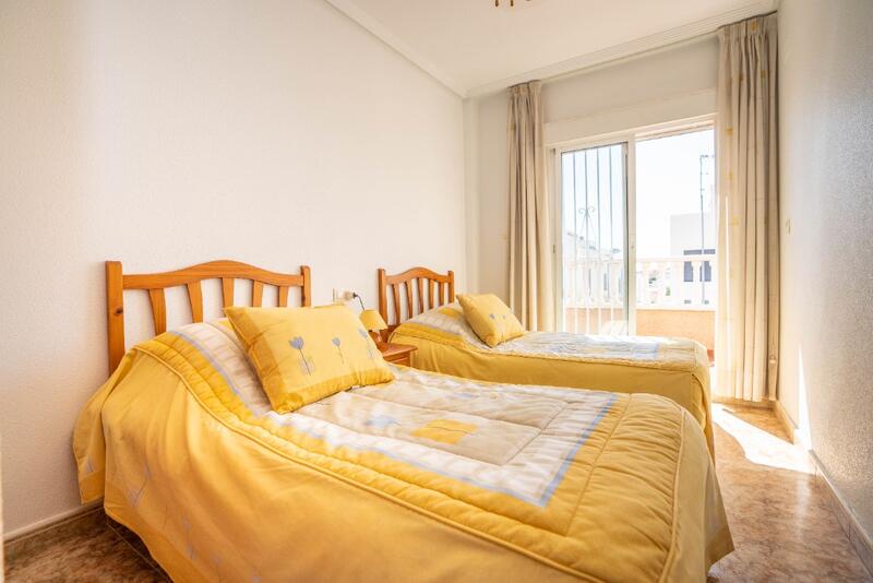 2 Schlafzimmer Stadthaus zu verkaufen