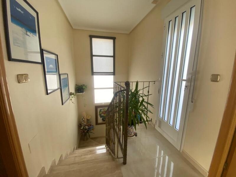 3 Cuarto Villa en venta