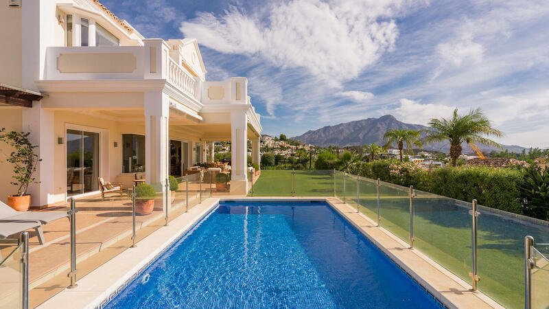 5 bedroom Villa for sale