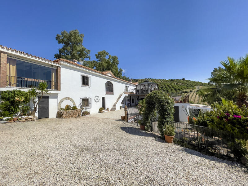 Landhaus zu verkaufen in Casarabonela, Málaga