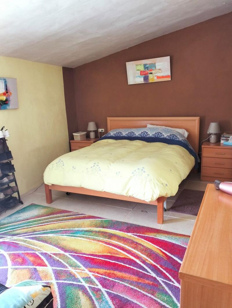 3 Schlafzimmer Landhaus zu verkaufen