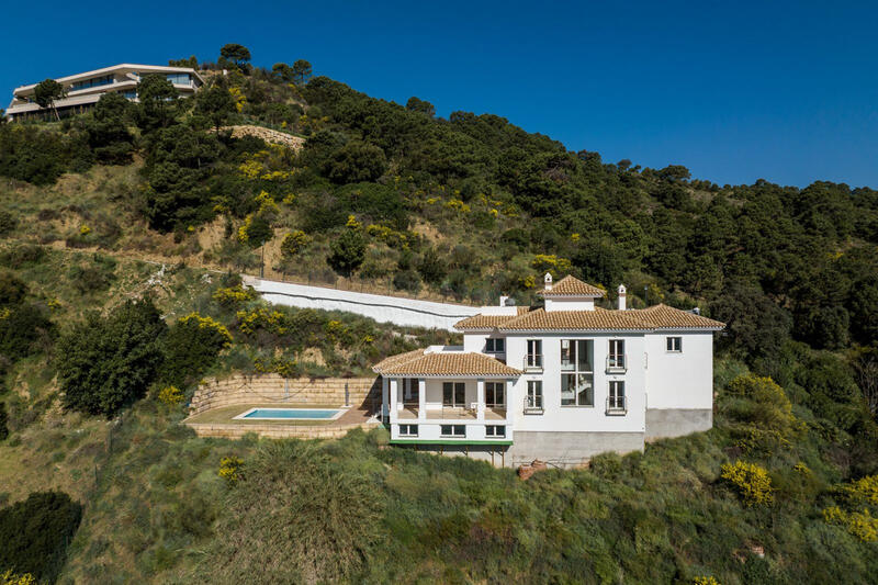 Villa zu verkaufen in Benahavis, Málaga