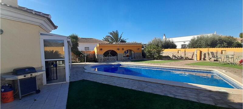 Villa for sale in Arboleas, Almería