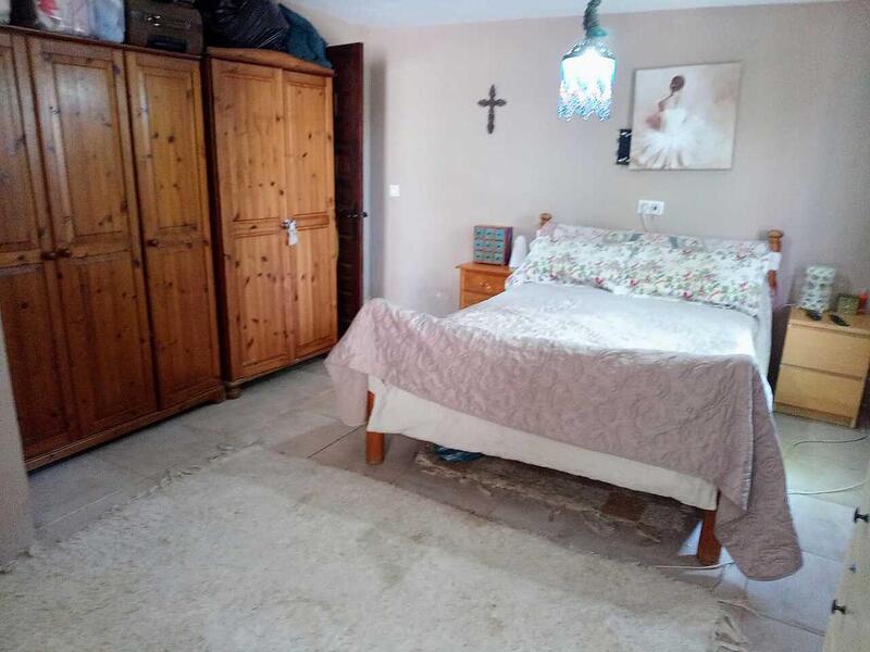 2 Schlafzimmer Landhaus zu verkaufen