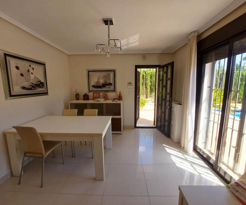 5 Cuarto Villa en venta