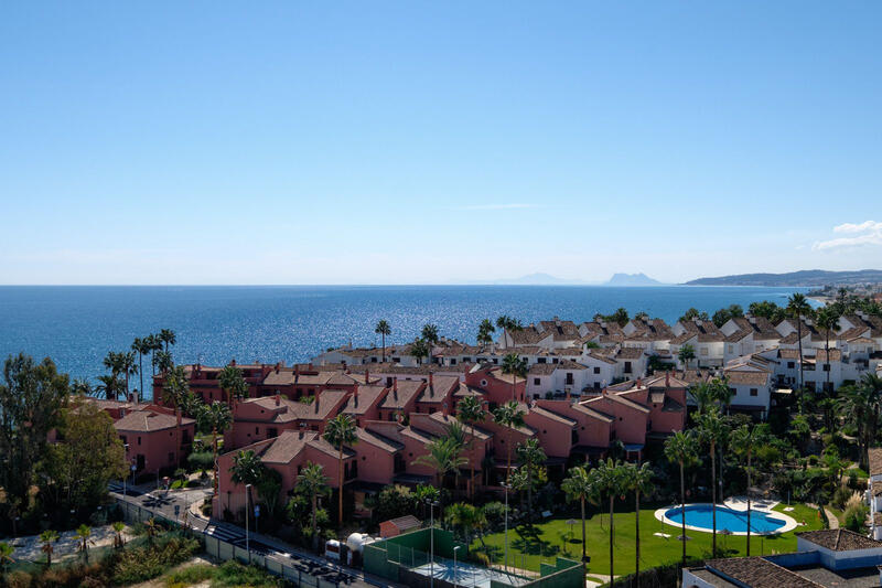 Apartamento en venta en Estepona, Málaga