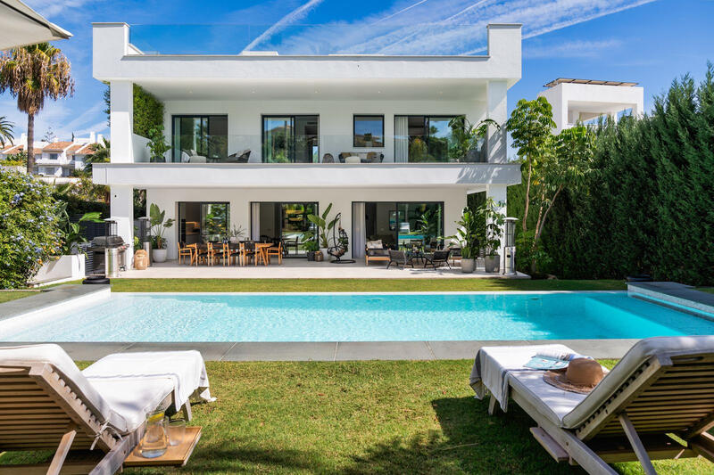 Villa till salu i Puerto Banus, Málaga