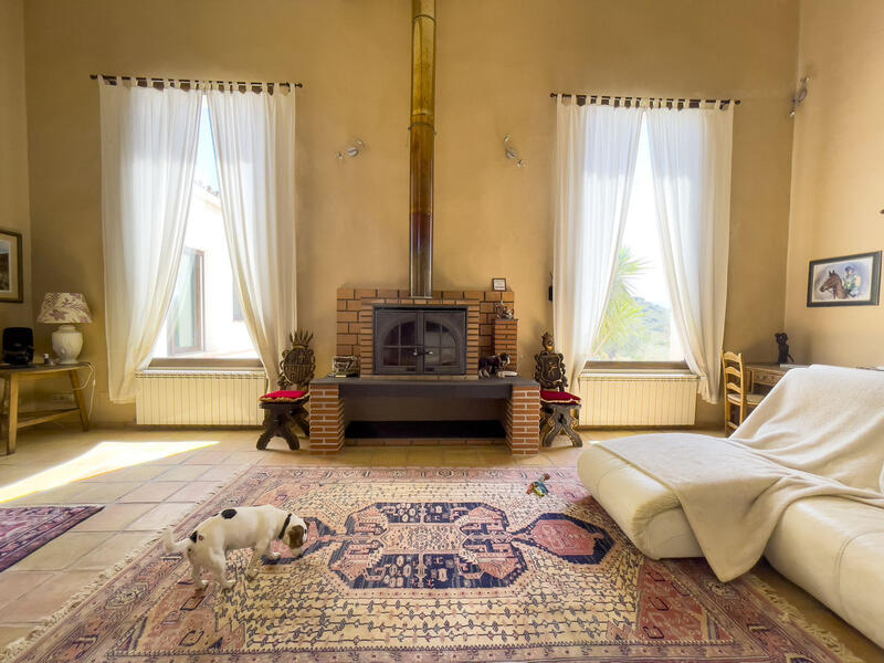 7 Schlafzimmer Landhaus zu verkaufen