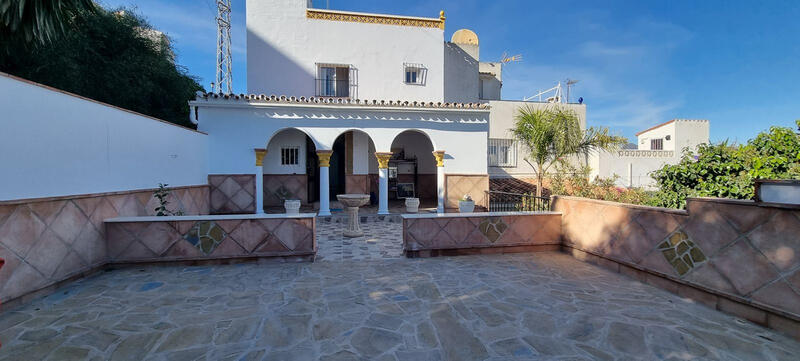 Maison de Ville à vendre dans Manilva, Málaga