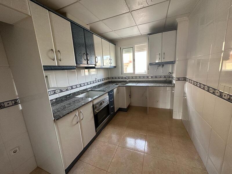 2 slaapkamer Appartement Te koop