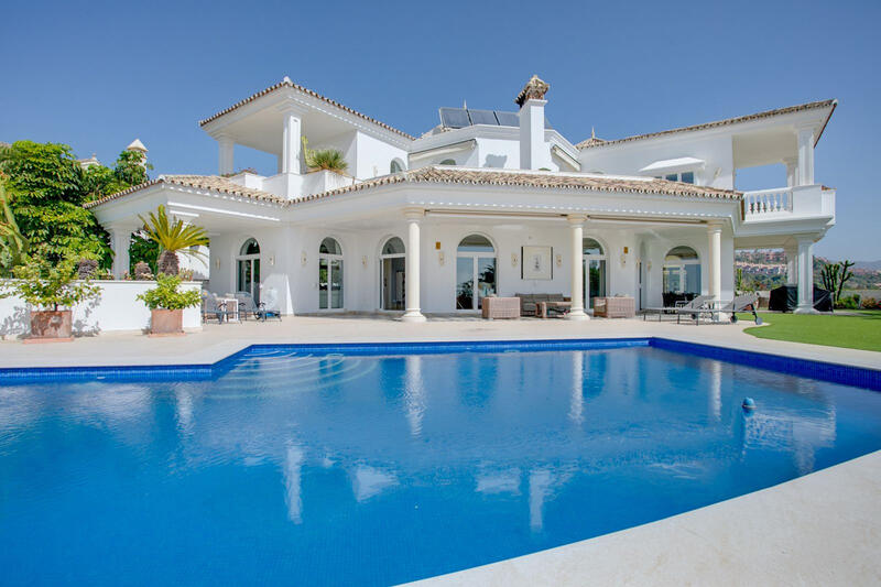 Villa til salg i Benahavis, Málaga