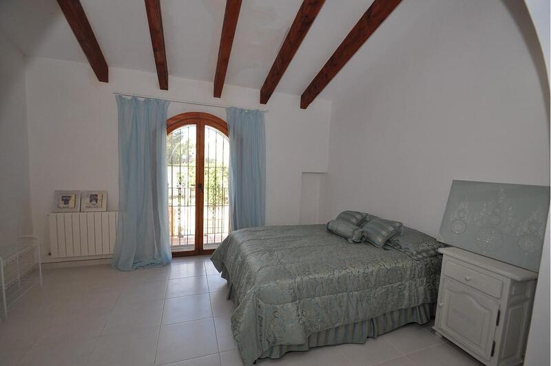 2 bedroom Country House for sale