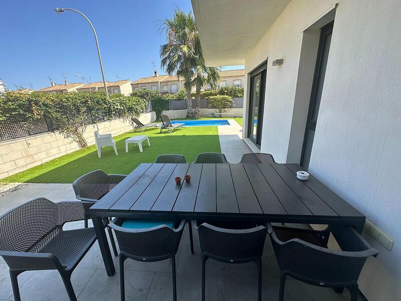 3 Cuarto Villa en venta