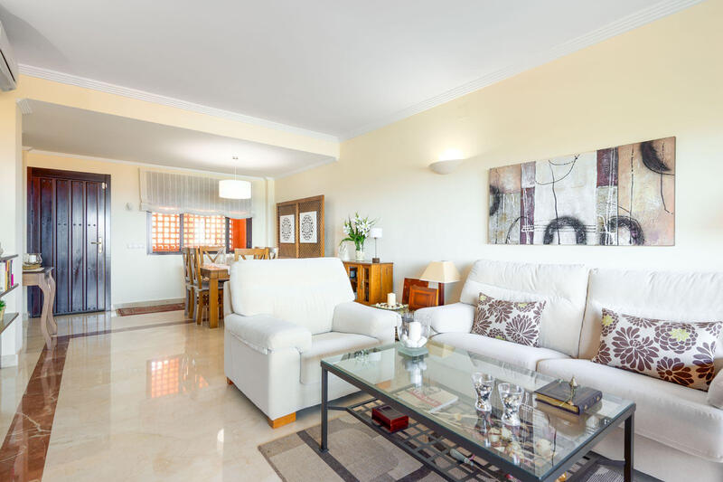 3 bedroom Apartment for sale