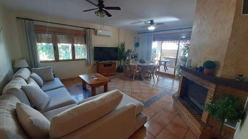 3 Cuarto Villa en venta