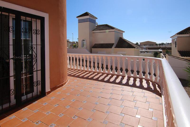 3 Cuarto Villa en venta