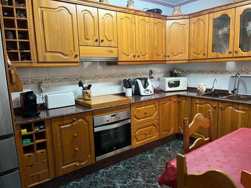 4 Cuarto Adosado en venta