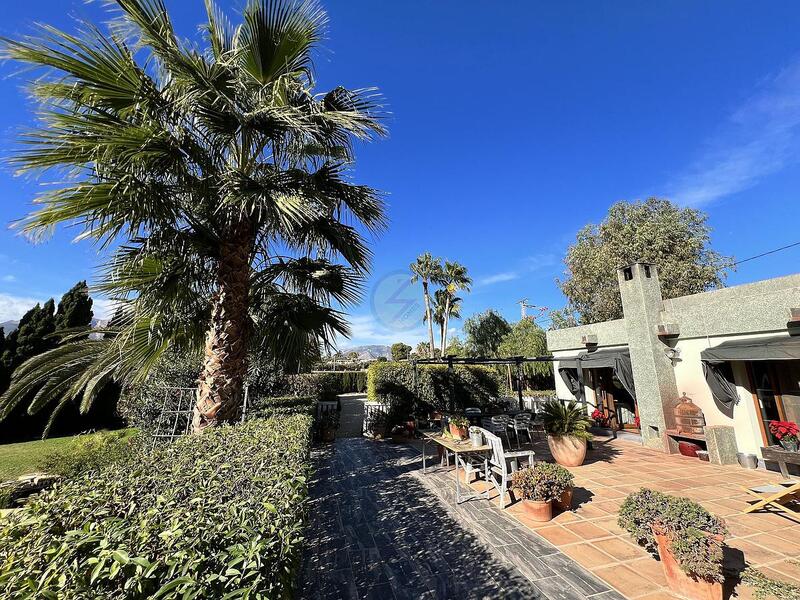 Country House for sale in Altea, Alicante