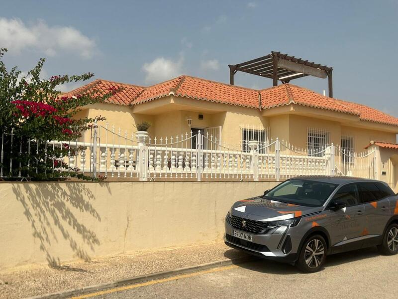 3 bedroom Villa for sale