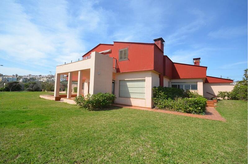 7 Cuarto Villa en venta