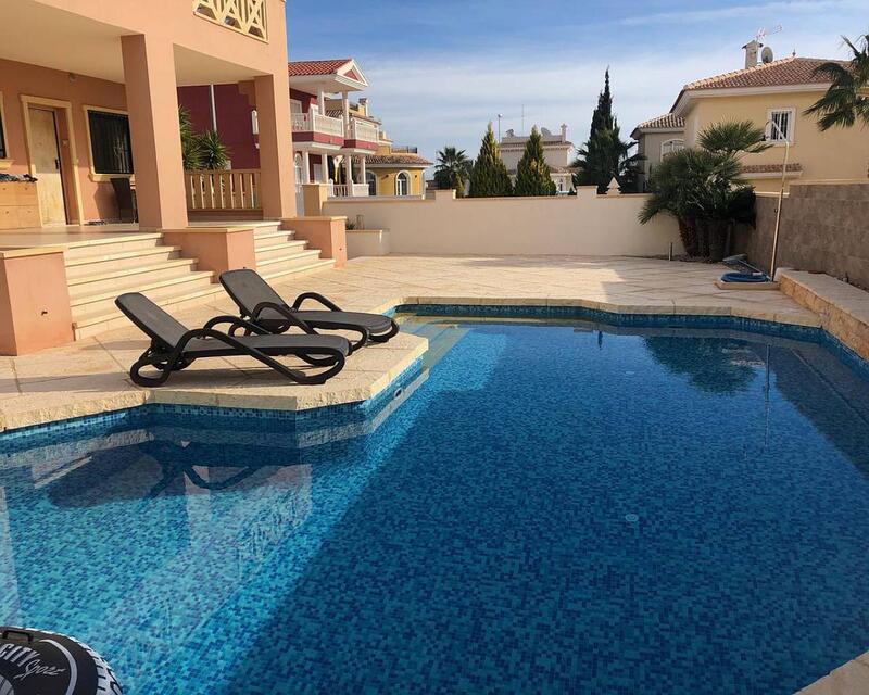 4 bedroom Villa for sale