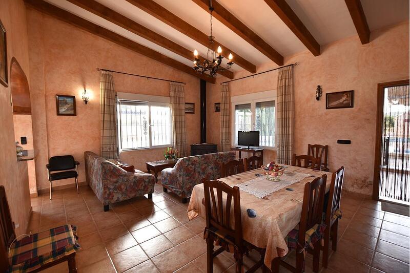 3 bedroom Country House for sale