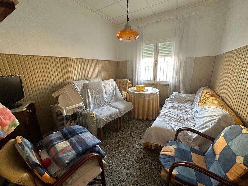 4 Schlafzimmer Stadthaus zu verkaufen