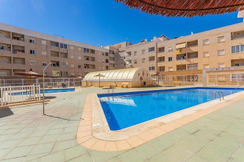 Appartement zu verkaufen in Torrevieja, Alicante