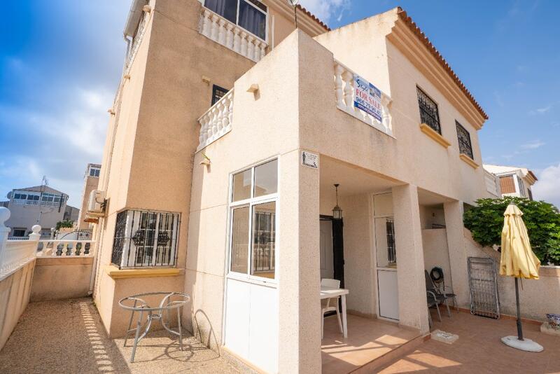 Townhouse for sale in Torrevieja, Alicante