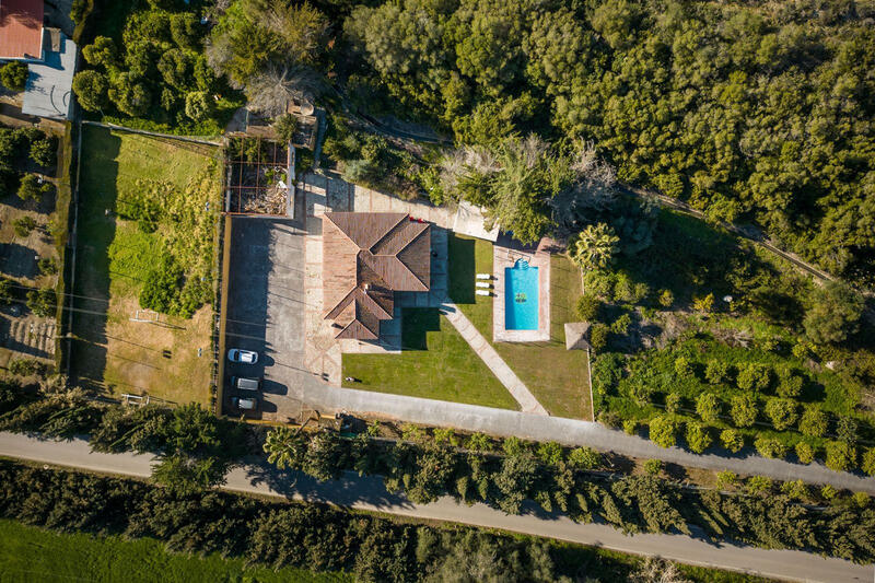 5 Cuarto Casa de Campo en venta