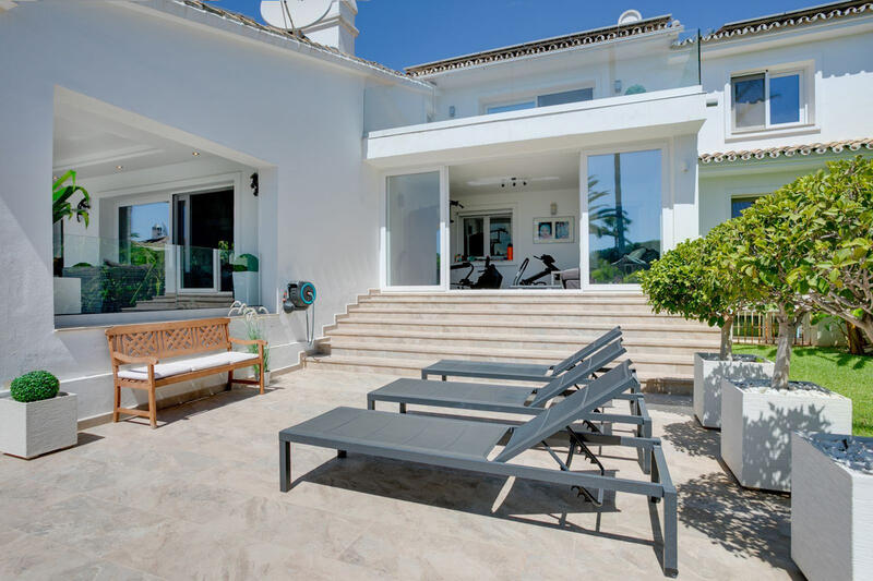 4 bedroom Villa for sale